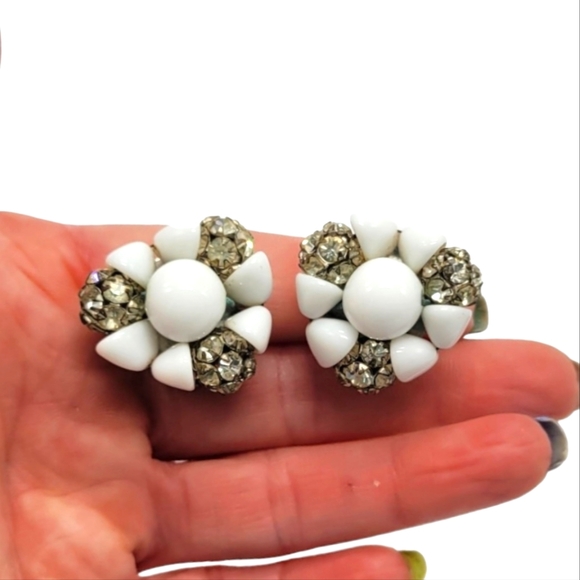 Vintage Jewelry - Vintage 1950s Milk Glass & Rhinestone Cluster Clip-On Earrings